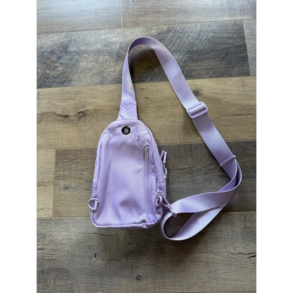 Light Purple Crossbody Bag With Letter M Adjustable Strap - Picture 2 of 4